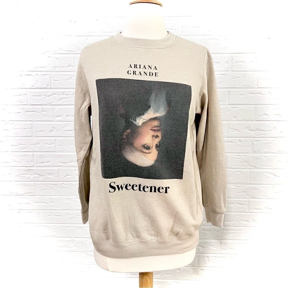Ariana Grande Sweetner Tour Pullover Sweatshirt Size Small
